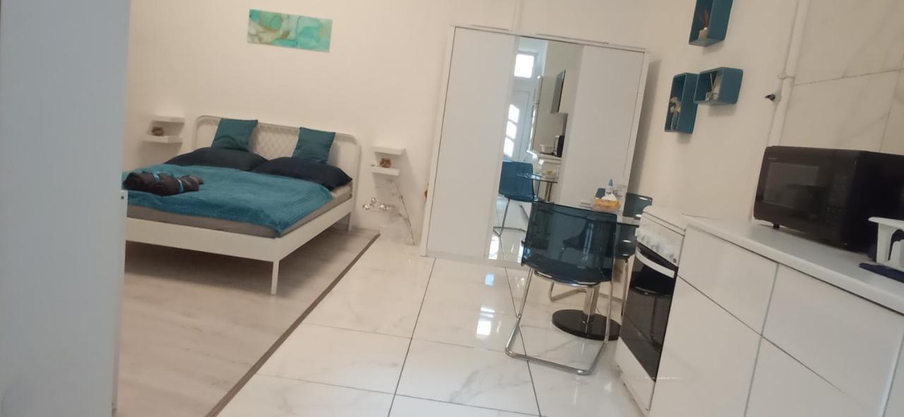 Apartment Margit - In The Most Beautiful District Budapest